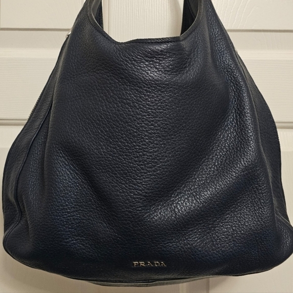Authenticated Prada Expandable Zip Around Hobo Cervo Leather Navy Blue - Picture 12 of 16